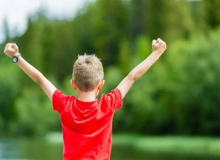  أفضل  طريقة لتعزيز الثقة بالنفس لدى الطفل